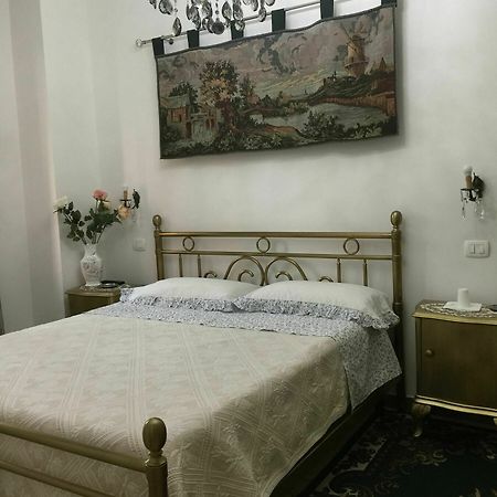 فندق Locazione Turistica Sole فيرونا المظهر الخارجي الصورة